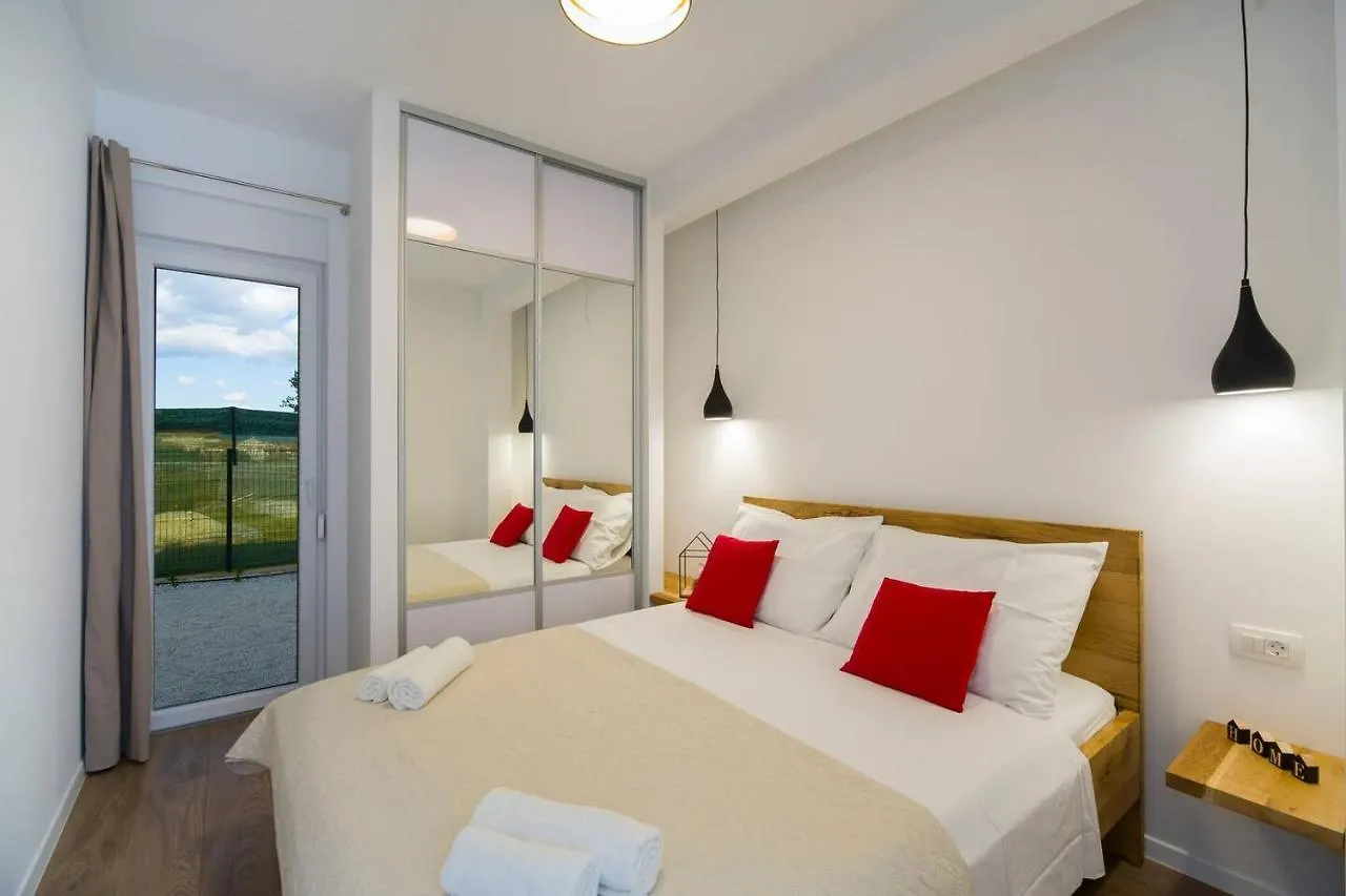 Apartments Bulli Trogir Croatia