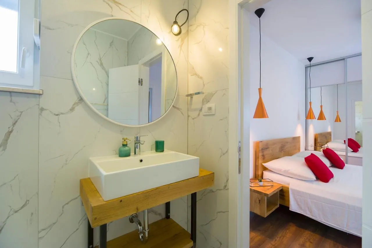 Apartments Bulli Trogir Kroatien