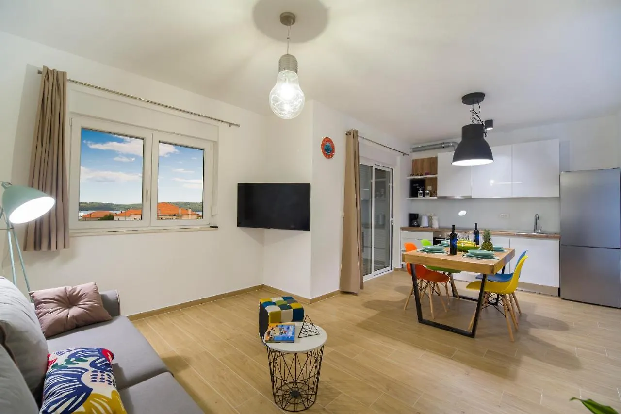 Apartments Bulli Trogir